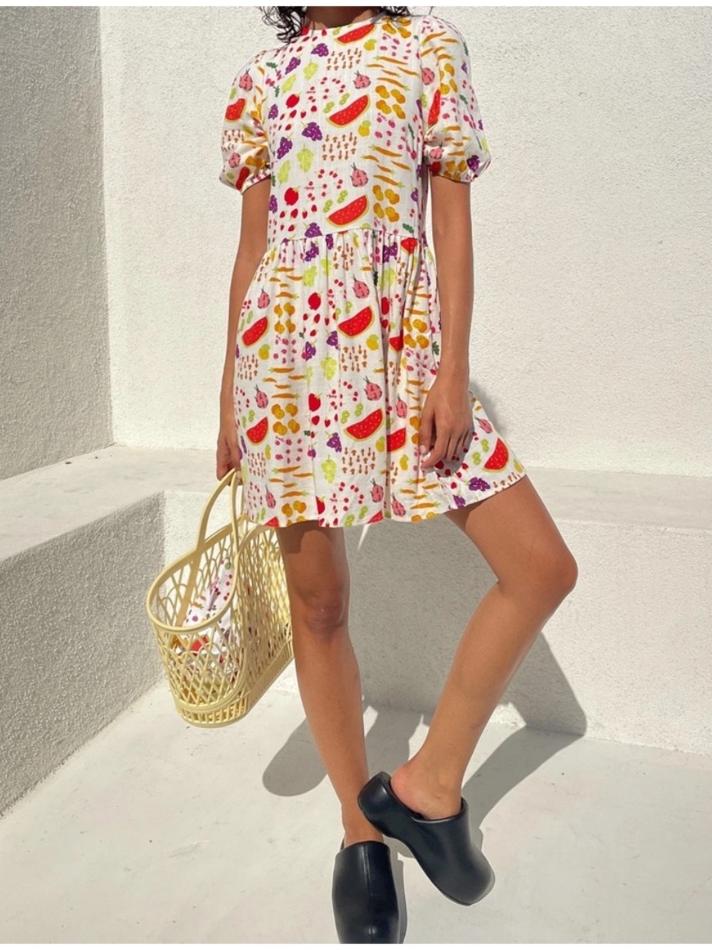 Lisa Says Gah Pia Mini Dress in Farmers Market White Fruit Veggie Print Small